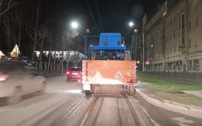 Уборка улиц и дорог спецтехникой и дорожными уборочными машинами - Якутск, цены, предложения специалистов