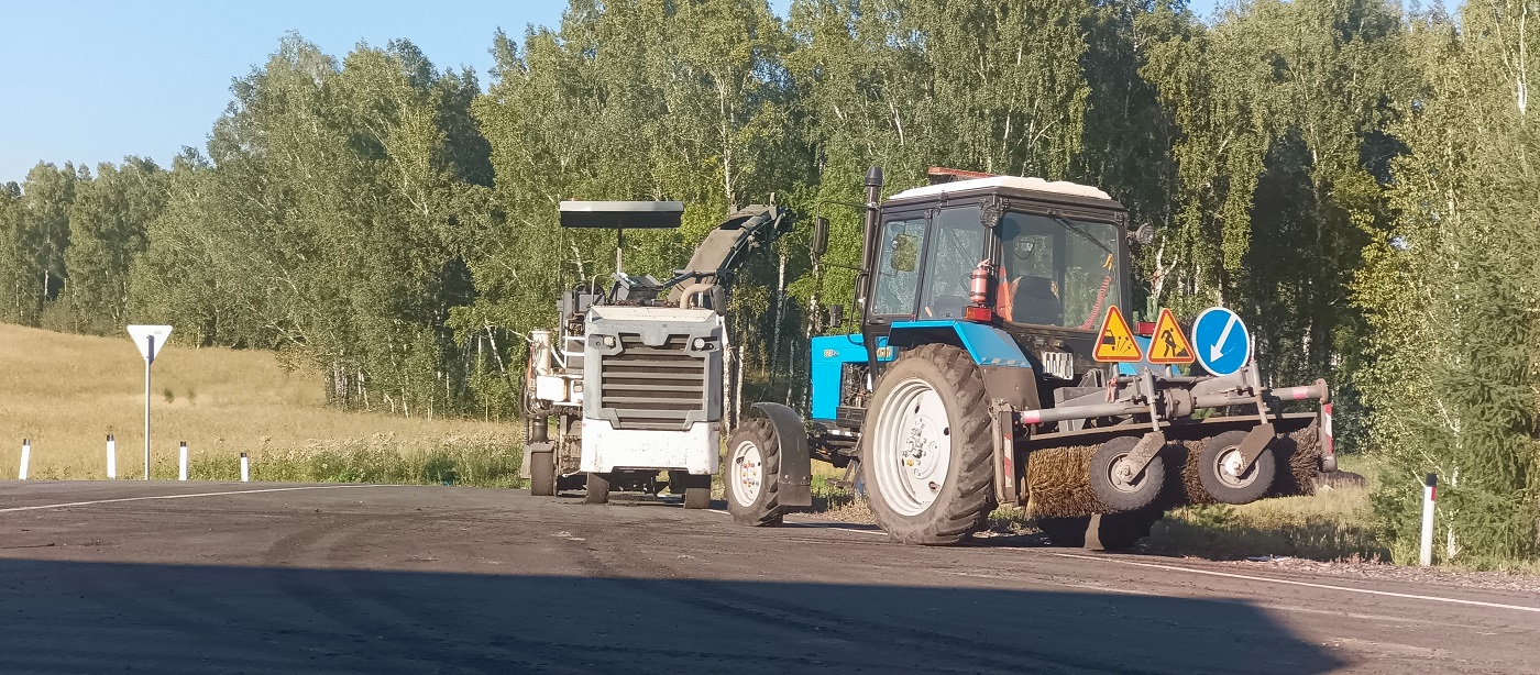 Услуги тракторной техники в Сахе