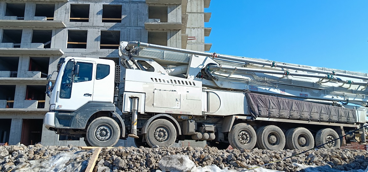 Услуги и заказ бетононасосов для заливки бетона в Борогонцах